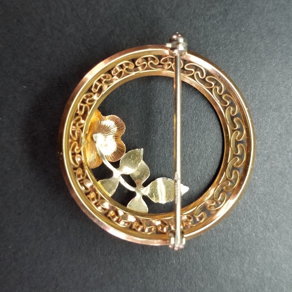 Vintage Signed Krementz Tri Color 12k Gold Filled Rose Wreath Brooch Pin - Picture 3 of 4